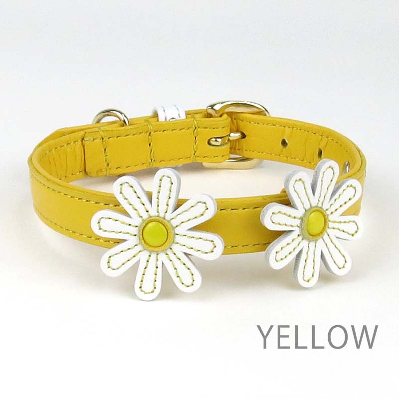 Daisy Leather Collar